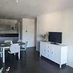 Joli Cocon A Avec Terrasse Vue *