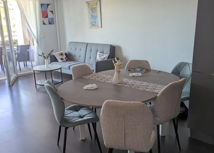 Appartement Joli Cocon A Avec Terrasse Vue Ajaccio (Corsica)