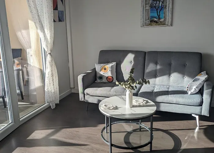 Joli Cocon A Avec Terrasse Vue Appartement Ajaccio (Corsica)